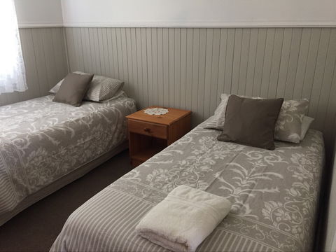 Riverland Holiday Cottage - Darwin Tourism 2