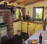 Settlers Hut - Darwin Tourism