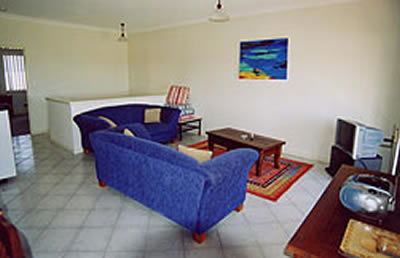 A Beachfront Villa Rockingham - Darwin Tourism 2