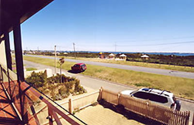 A Beachfront Villa Rockingham - Darwin Tourism 3