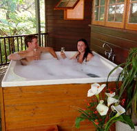 Yallingup Lodge Spa Retreat - Darwin Tourism
