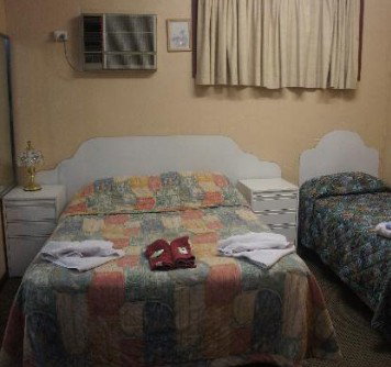 Appin Motel - Darwin Tourism 1
