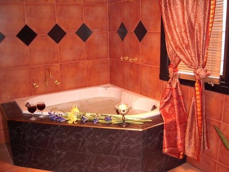 Golden Hearth Cottages - Darwin Tourism 1