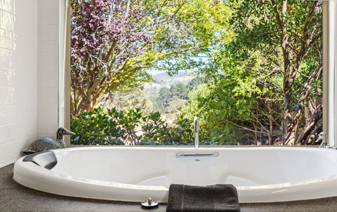 Adelaide Hills Retreats - The Nest - Darwin Tourism 2