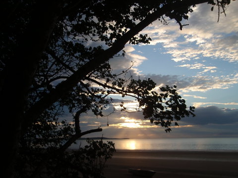 Armstrong Beach Caravan Park - Darwin Tourism 0