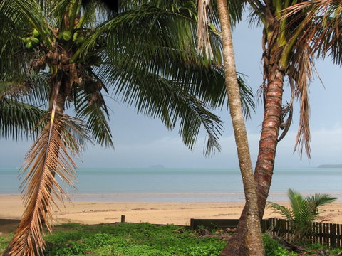 Armstrong Beach Caravan Park - Darwin Tourism 1