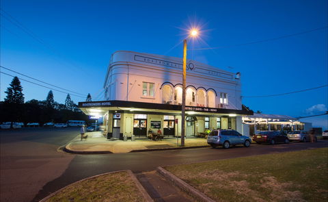 Boatrowers Hotel - Darwin Tourism 1