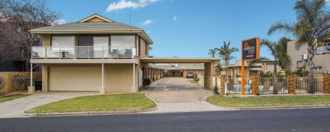 Hybiscus Waterfront Apartments - Darwin Tourism 0