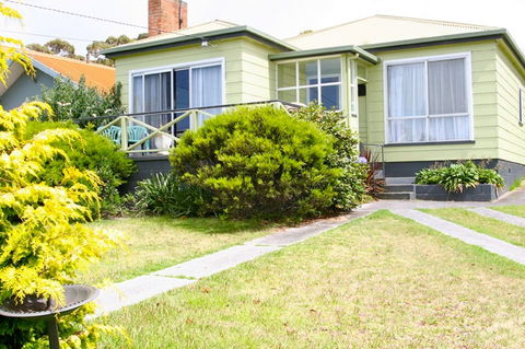 Lady Barron Holiday Home - Darwin Tourism 0