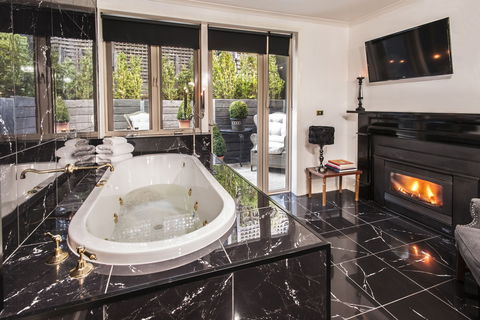 Loft In The Mill Boutique Accommodation - Darwin Tourism 2