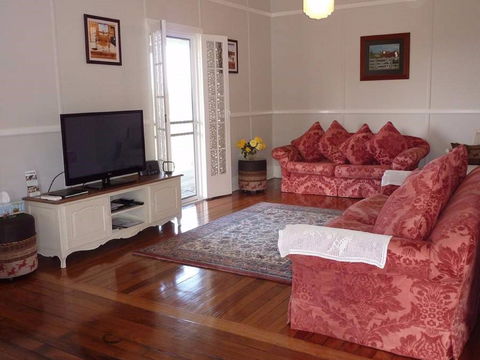 Orangevale At Mount View - Darwin Tourism 1