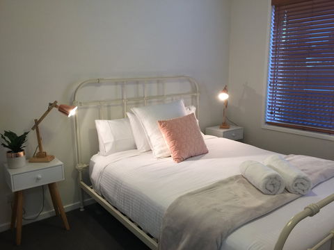 Park Beach Townhouse - Darwin Tourism 2