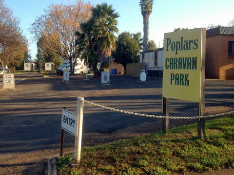 Poplars Caravan Park - Open For Essential Travel Only - Darwin Tourism 1