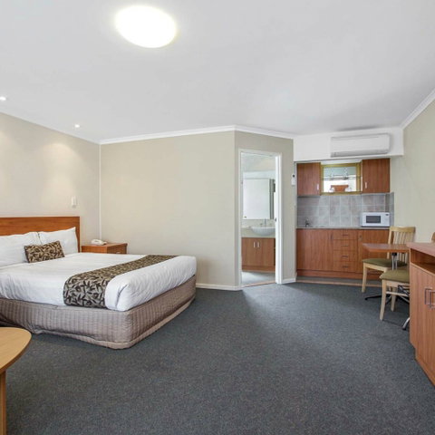 Thunderbird Motel - Darwin Tourism 1