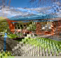 Ampleforth East - Darwin Tourism