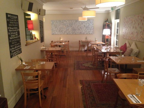 Athelstane House - Darwin Tourism 1