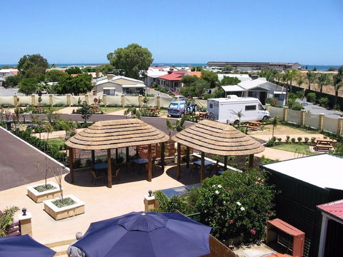 Fremantle Village - Darwin Tourism 0