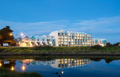 Lady Bay Resort - Darwin Tourism 1