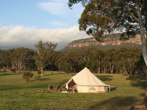 Megalong Valley Glamping - Darwin Tourism 1