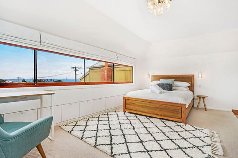 Newcastle Executive Homes - Oceanview Terrace - Darwin Tourism 0