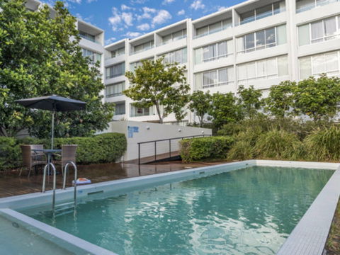 Oaks Nelson Bay Lure Suites - Darwin Tourism 1