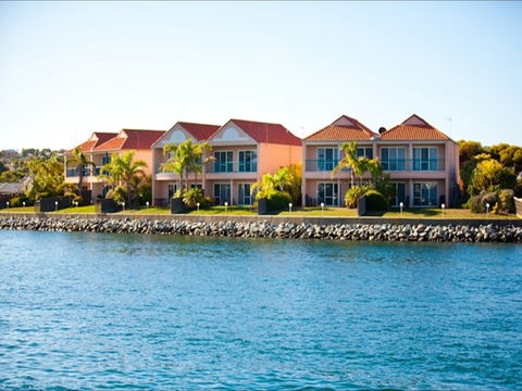 Port Lincoln Waterfront Apartments - Darwin Tourism 2