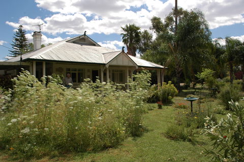 Renmark Holiday Home Willows & Waterbirds - Darwin Tourism 1