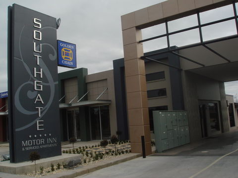 Southgate Motor Inn - Darwin Tourism 0