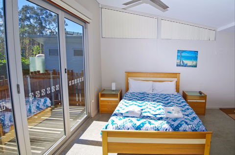 Sun Worship Crescent Head Eco Villas - Darwin Tourism 0