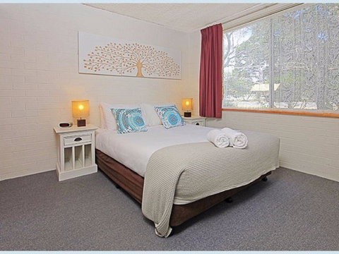 The Lodge Broulee - Darwin Tourism 0