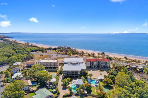 Beaches On Lammermoor Apartments - Darwin Tourism 1