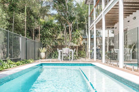 Beach Chalet - Darwin Tourism 0