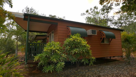 Bitter Springs Cabins And Camping - Darwin Tourism 2
