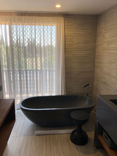 Blue Jacket Motel Canowindra - Darwin Tourism 2