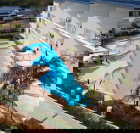 Boat House resort Tea Gardens - Darwin Tourism