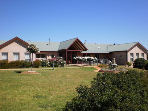 BYO Horse/Bike/Wine - Darwin Tourism 0