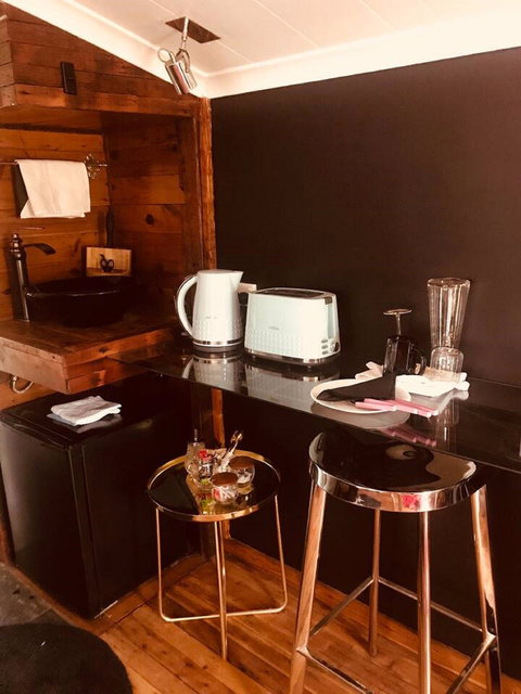 Cootamundra, Australia Rural Accommodation - Darwin Tourism 0