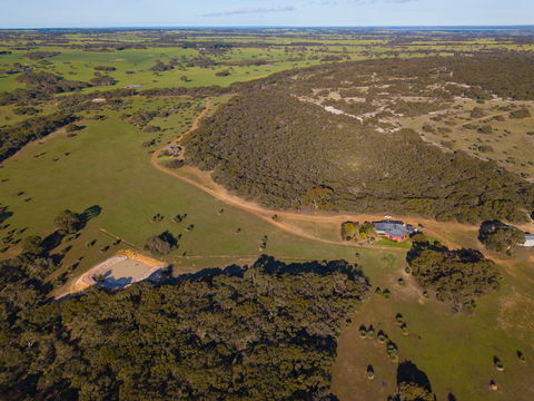 Eleanor River Homestead - Darwin Tourism 1