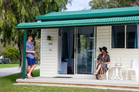 Glen Villa Resort - Darwin Tourism 0