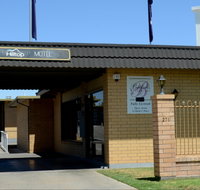 Hilltop Motel - Darwin Tourism