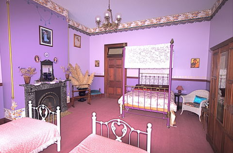 Historic Stannum House - Darwin Tourism 1