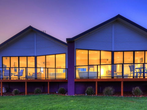 Horizon Deluxe Apartments - Darwin Tourism 1