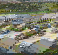 Quality Suites Seasons 5 Resort