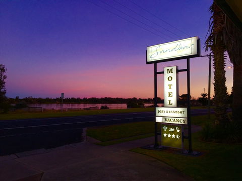 Sandbar Motel Lakes Entrance - Darwin Tourism 0