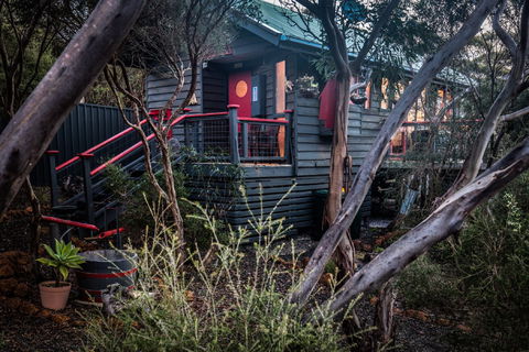 Serenity Cottage - Darwin Tourism 1