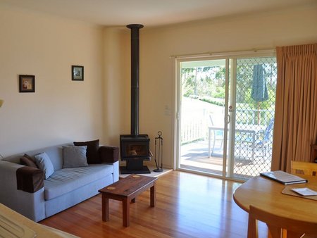 Stringybark Cottages - Darwin Tourism 5