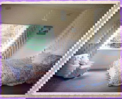 A Country House - Darwin Tourism 0