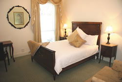 Montfort Manor - Darwin Tourism 1