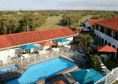 Don Pancho Beach Resort - Darwin Tourism