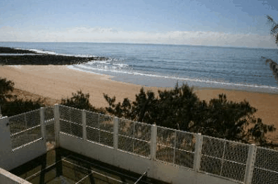 Don Pancho Beach Resort - Darwin Tourism 5